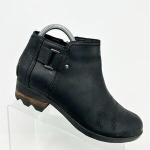 Sorel Lolla Women's Black Leather Ankle Booties Size 7.5 Fall Comfort